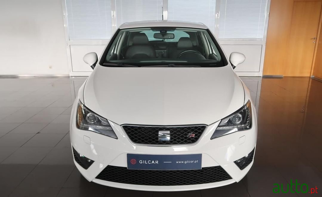 2015' SEAT Ibiza photo #3
