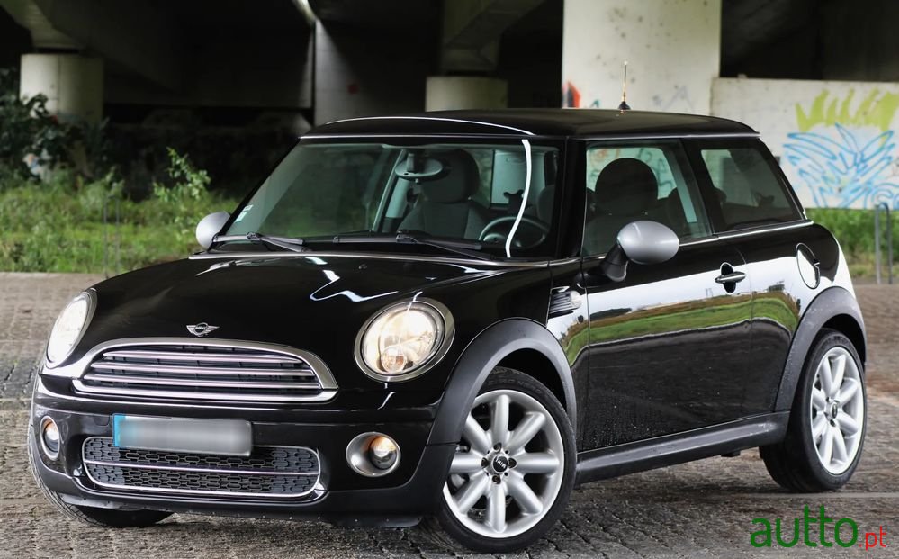 2009' MINI One D photo #2