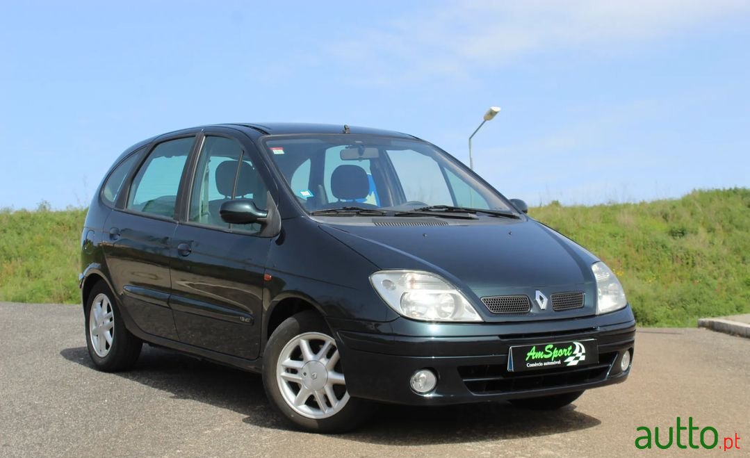 2002' Renault Scenic photo #1