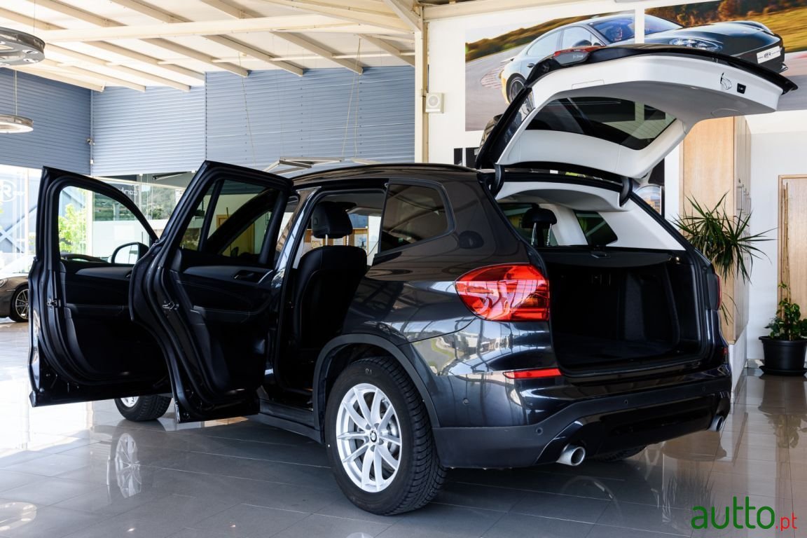 2018' BMW X3 photo #5