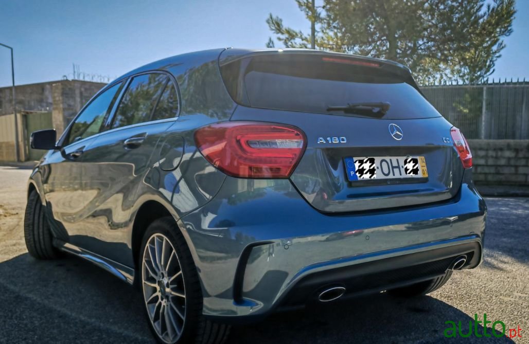 2014' Mercedes-Benz A-180 photo #6