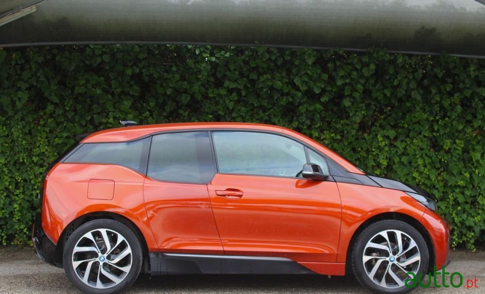 2017' BMW Série I photo #6