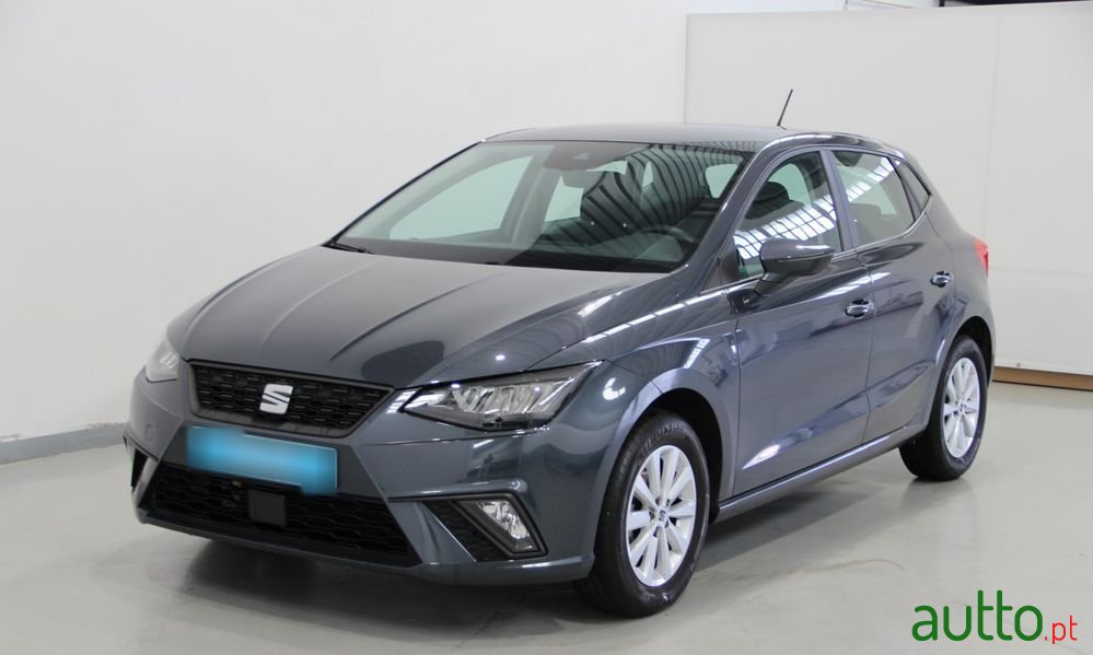 2024' SEAT Ibiza 1.0 Tsi Style photo #1
