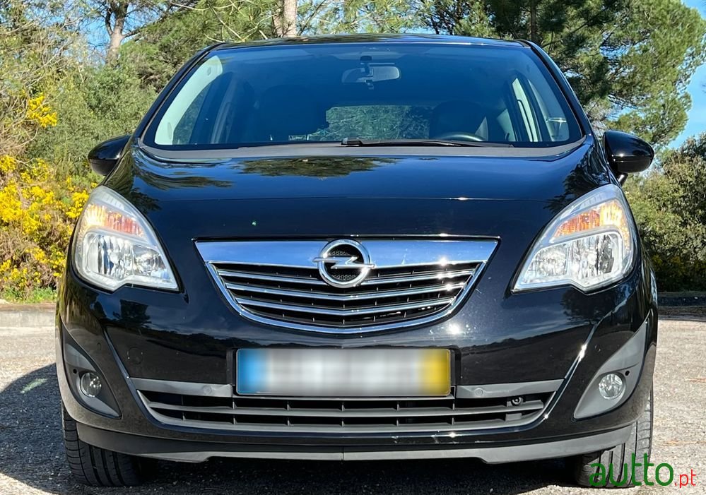 2010' Opel Meriva 1.3 Cdti Cosmo S/S photo #4