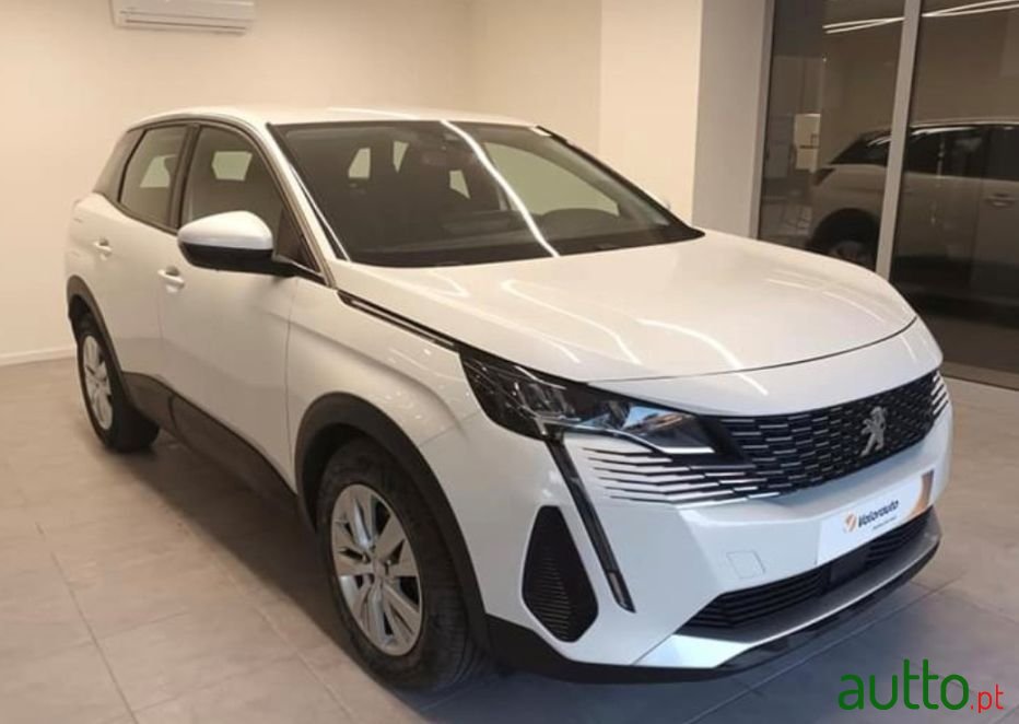 2021' Peugeot 3008 photo #2