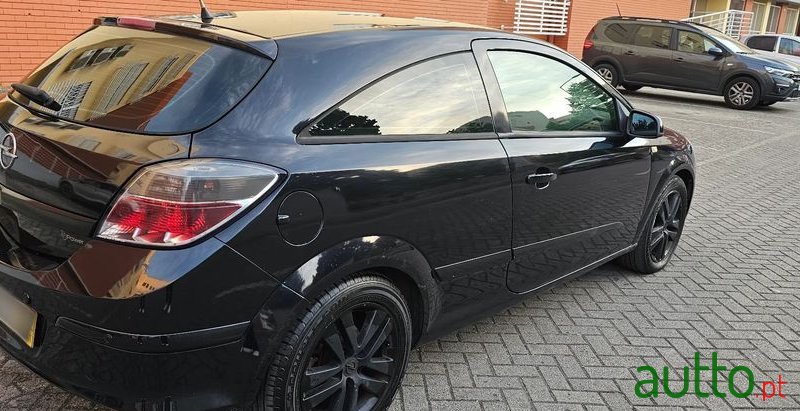 2007' Opel Astra Gtc 1.7 Cdti photo #6