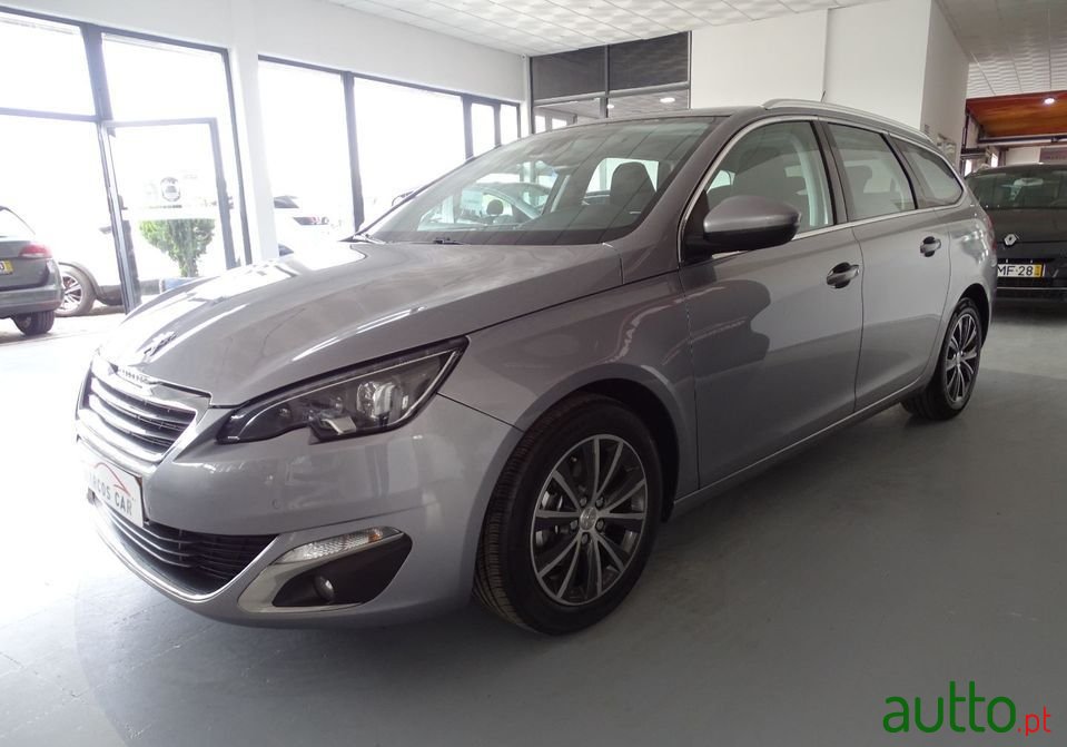 2016' Peugeot 308 Sw photo #3
