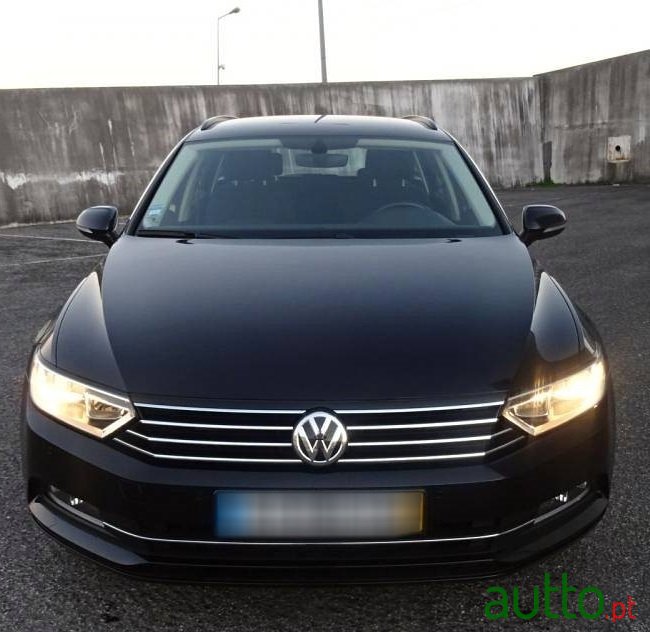 2016' Volkswagen photo #1