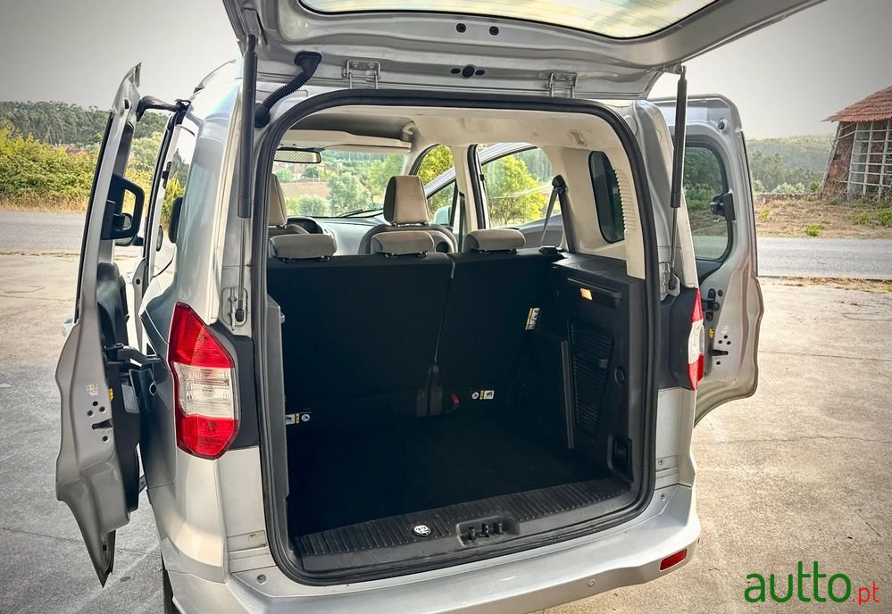 2016' Ford Transit Connect photo #5