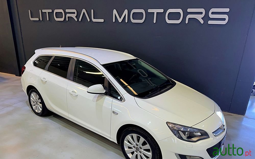 2015' Opel Astra Sports Tourer photo #2