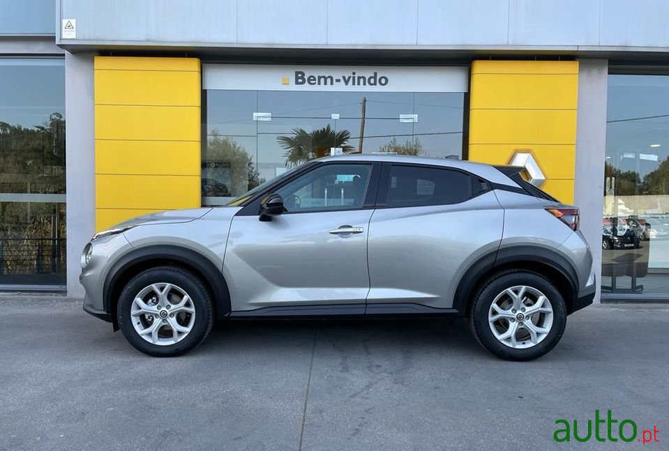 2021' Nissan Juke photo #4