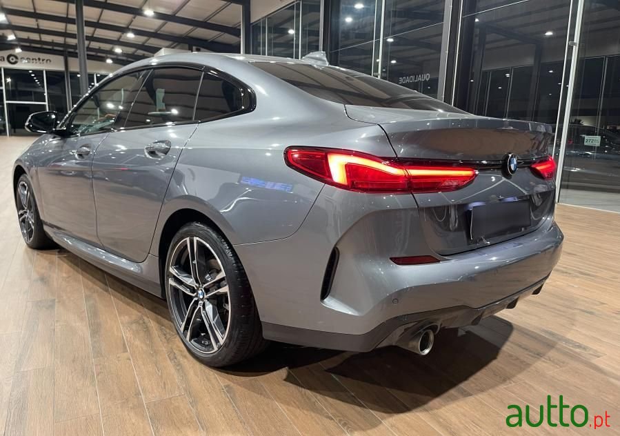 2022' BMW 216 Gran Coupé photo #6