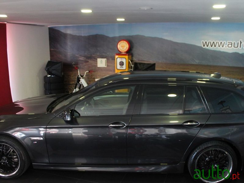 2013' BMW 535 photo #2