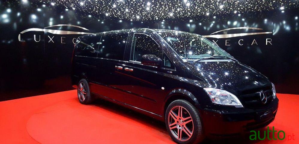 2012' Mercedes-Benz 122 CDI 3.0 V6 photo #1