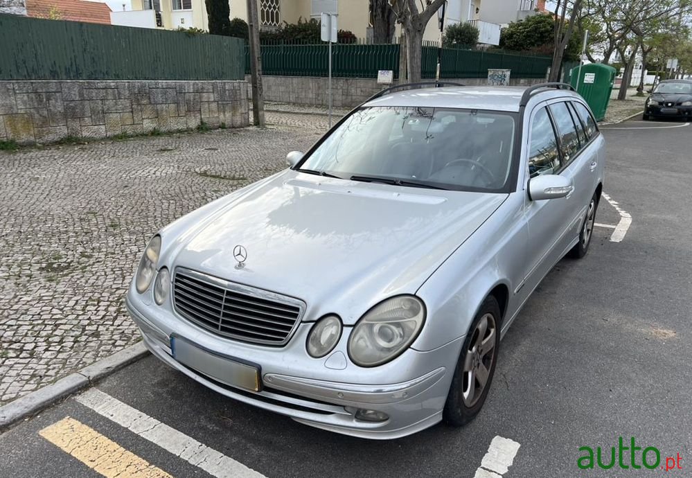 2006' Mercedes-Benz E 280 photo #4