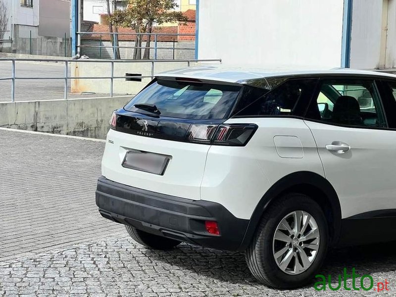 2021' Peugeot 3008 photo #5