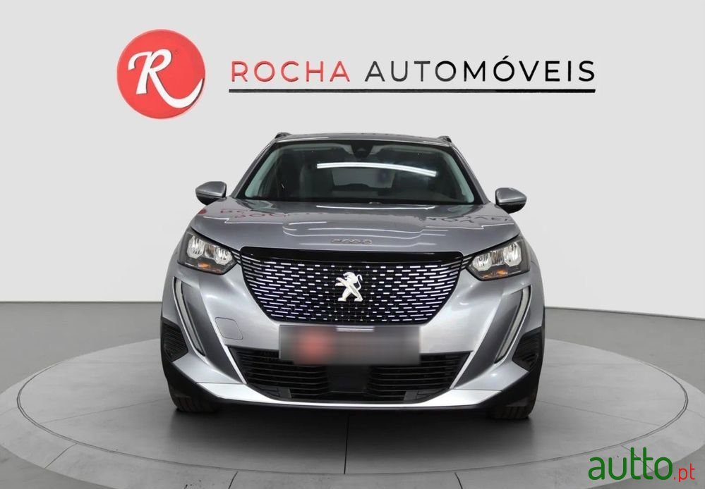 2021' Peugeot 2008 1.2 Puretech Allure photo #2