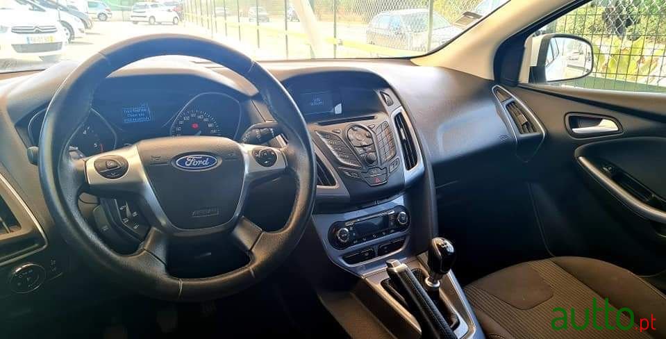 2013' Ford Focus photo #4