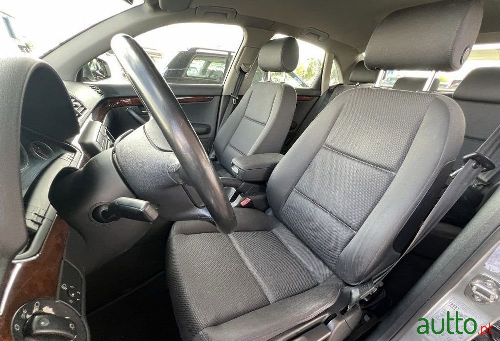 2004' Audi A4 photo #3