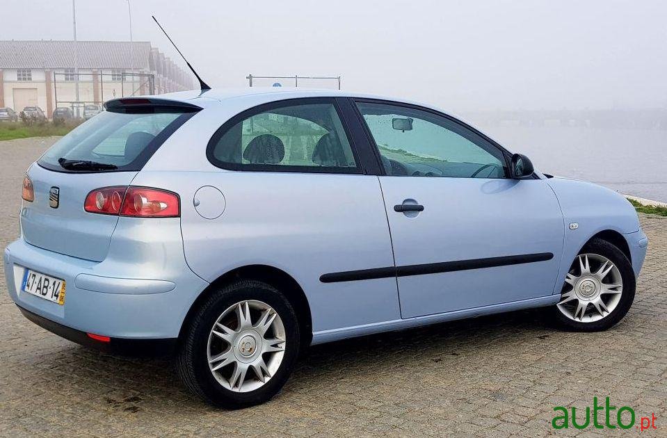 2005' SEAT Ibiza 1.2 Sport photo #2