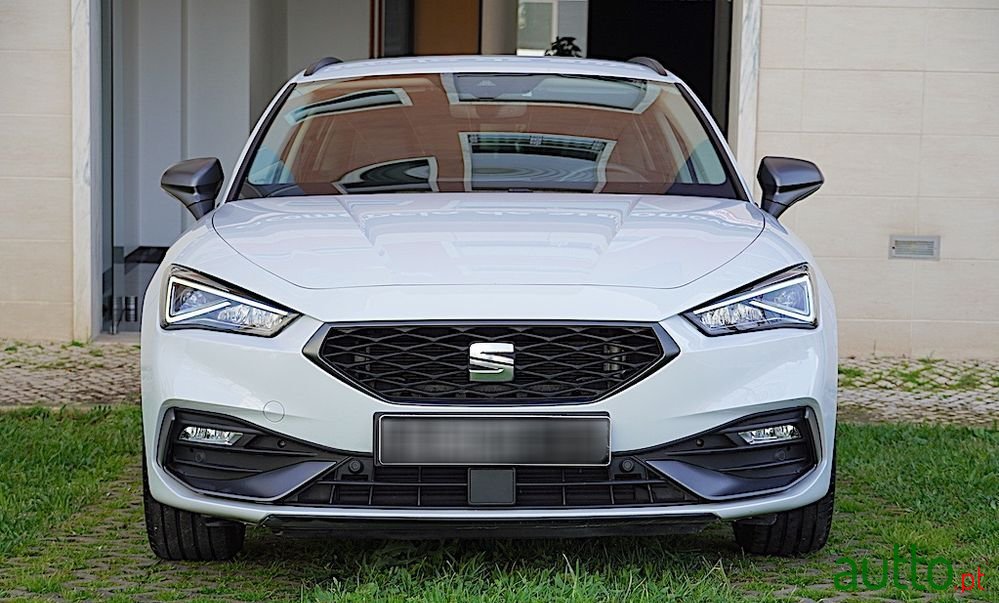 2021' SEAT Leon St 2.0 Tdi Fr Dsg photo #5