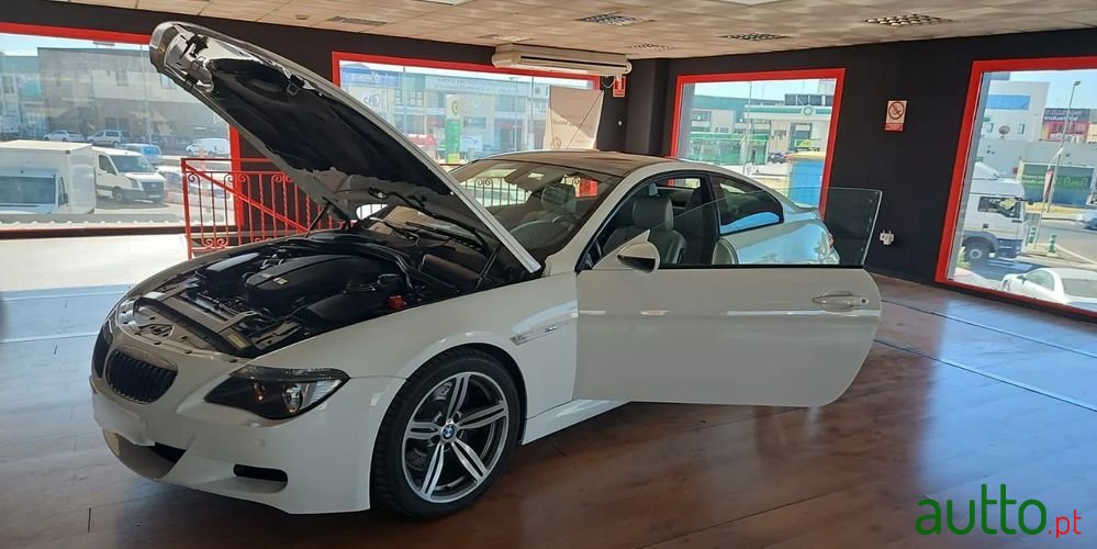 2005' BMW M6 Coupé photo #5