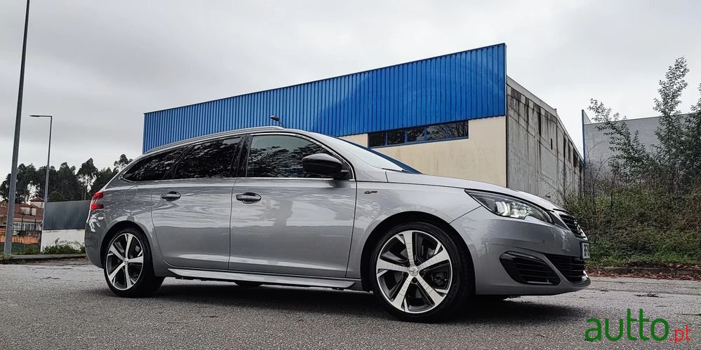 2015' Peugeot 308 Sw photo #4