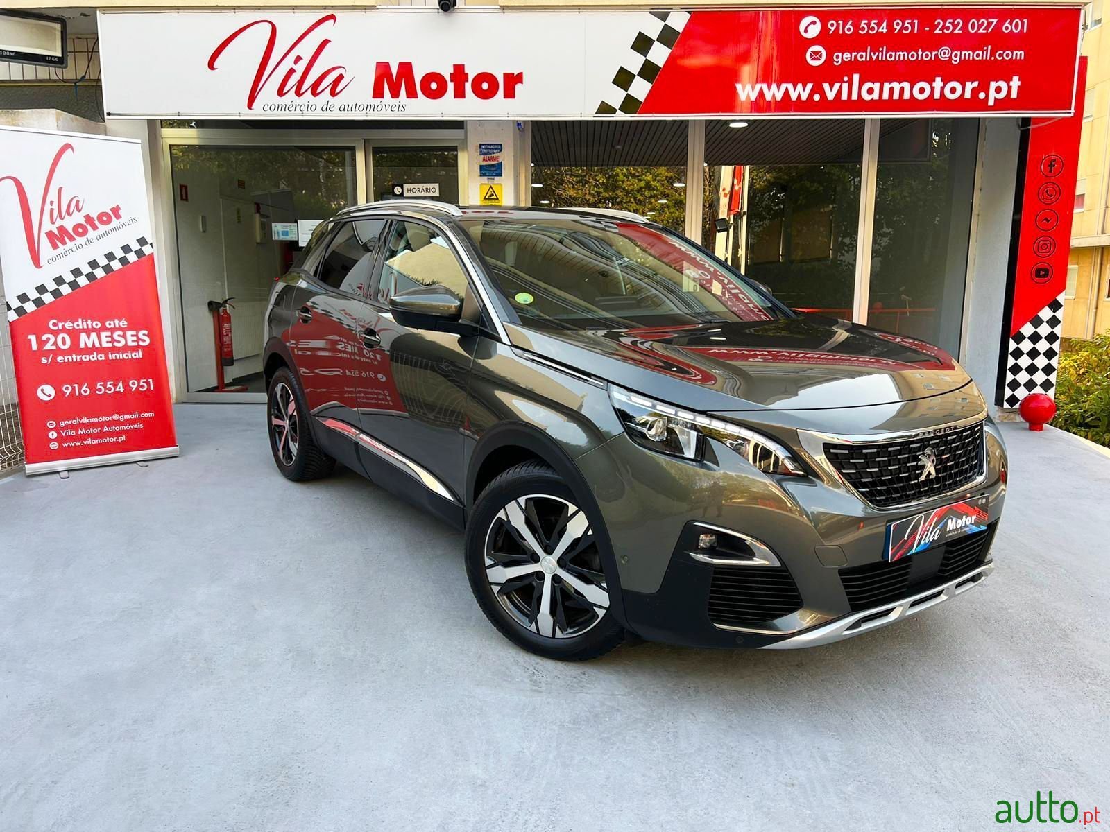 2018' Peugeot 3008 photo #1