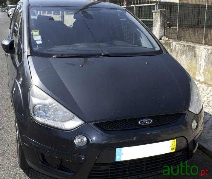 2008' Ford S-Max Titanium 7 Lug photo #1