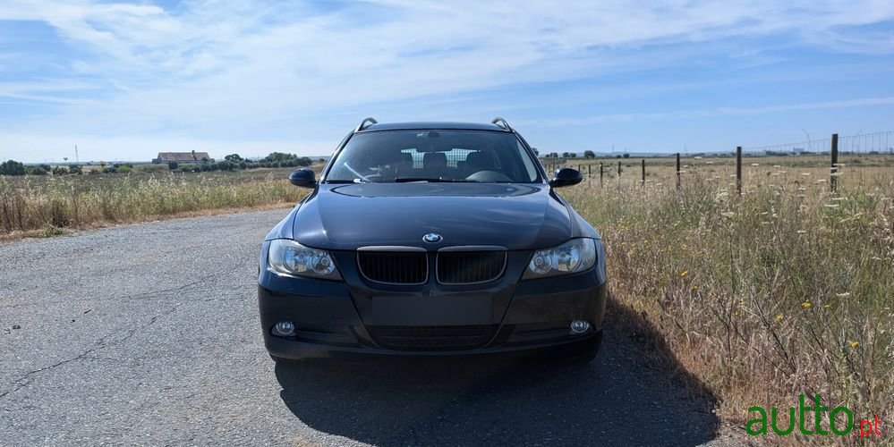 2008' BMW Série 3 D Touring photo #5
