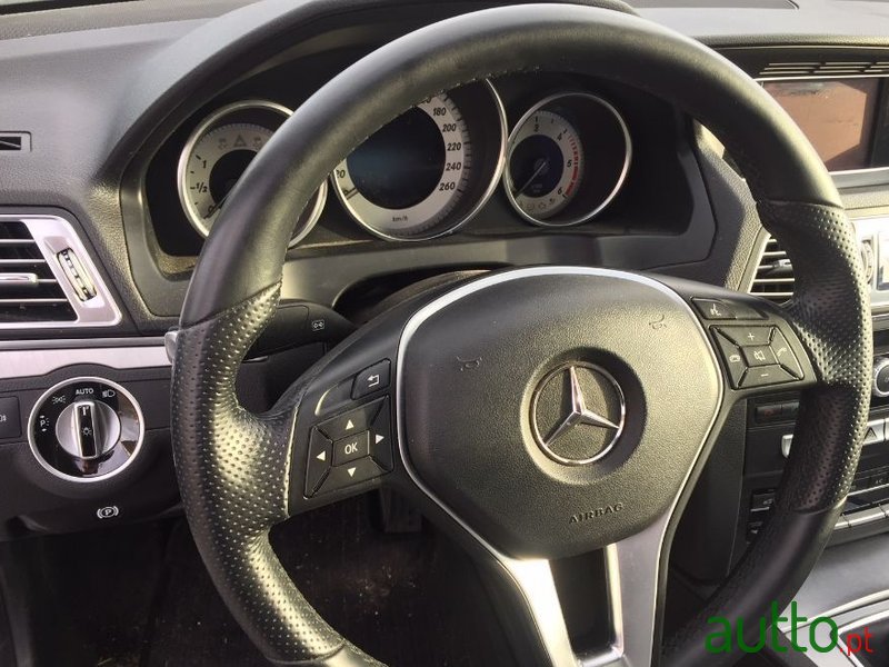 2014' Mercedes-Benz E-220 photo #5