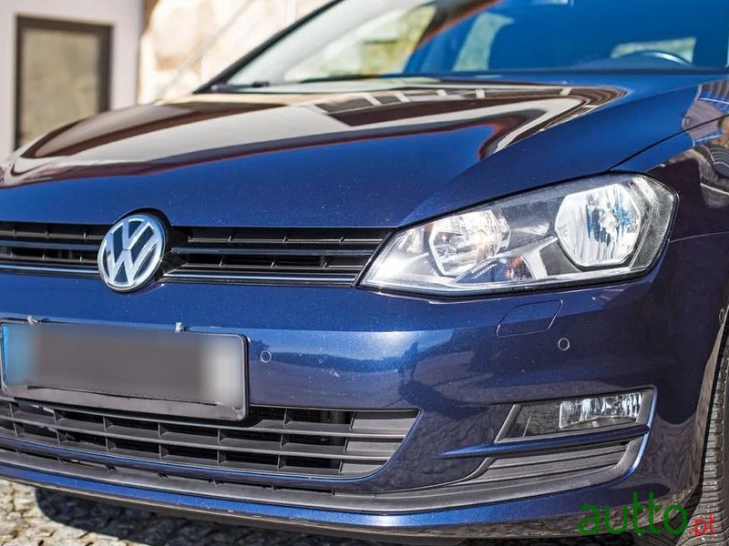 2013' Volkswagen Golf photo #4