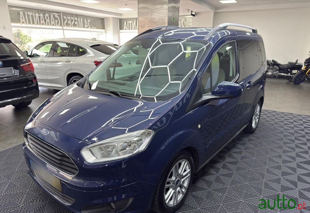 2018' Ford Tourneo Courier photo #3