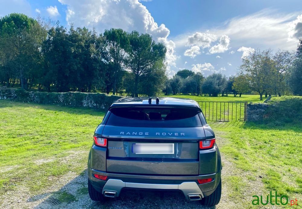 2017' Land Rover Range Rover Evoque photo #6