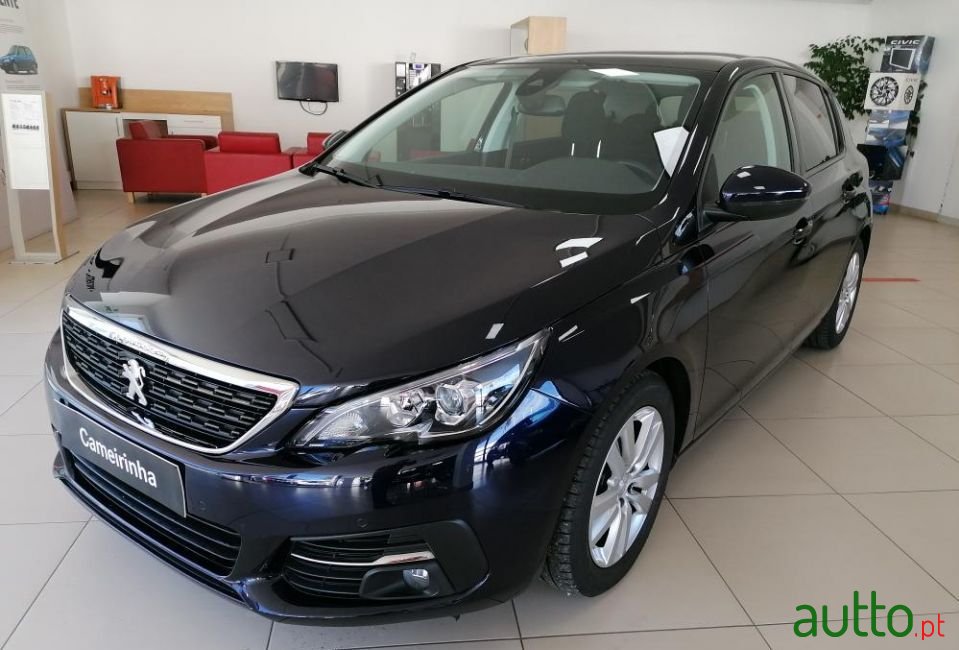 2018' Peugeot 308 photo #1