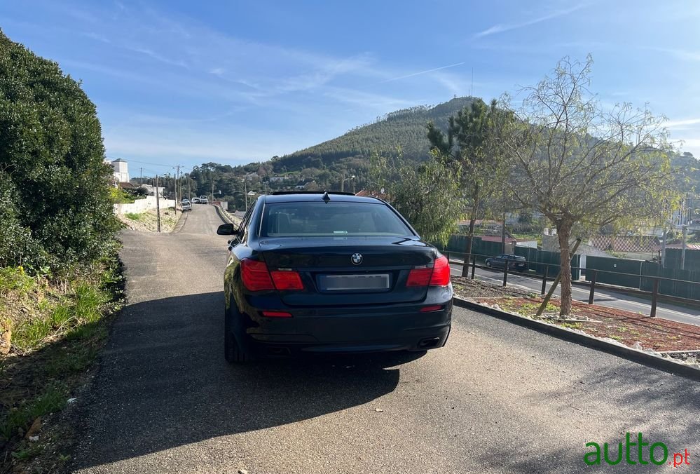 2010' BMW Série 7 D Xdrive Pack M photo #4