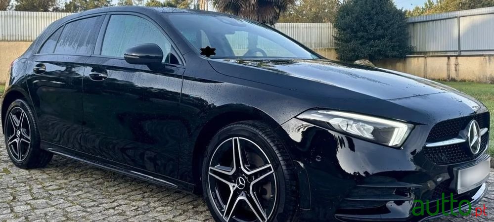 2022' Mercedes-Benz Classe A photo #3