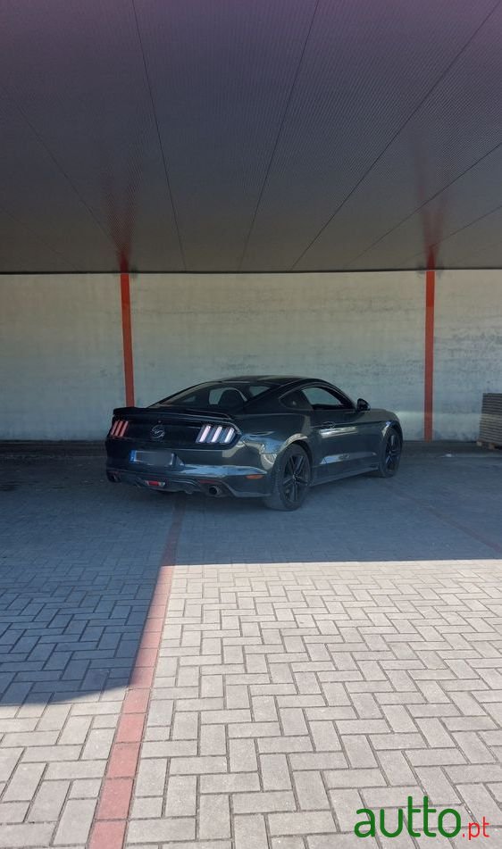 2015' Ford Mustang 2.3I Ecoboost photo #3