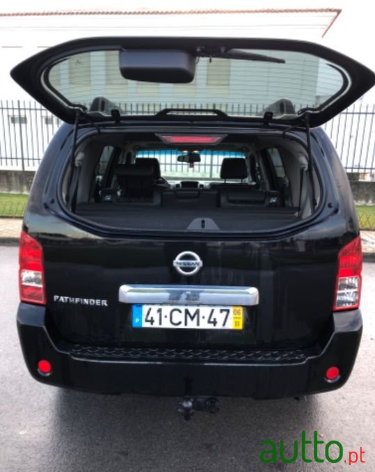 2006' Nissan Pathfinder photo #4