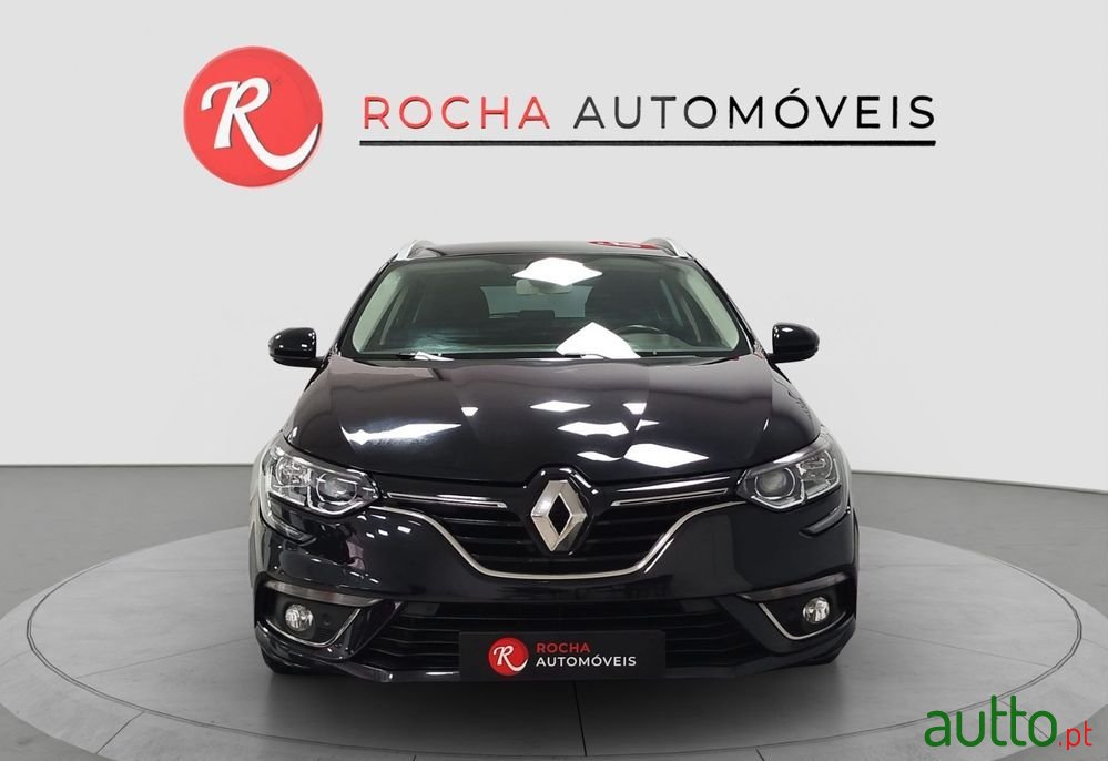 2020' Renault Mégane Sport Tourer photo #2