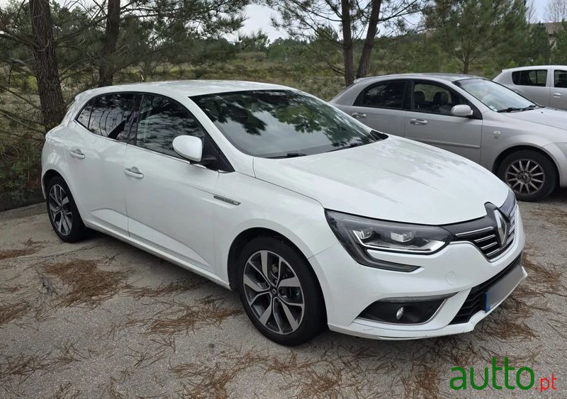 2016' Renault Megane 1.5 Dci Limited photo #2