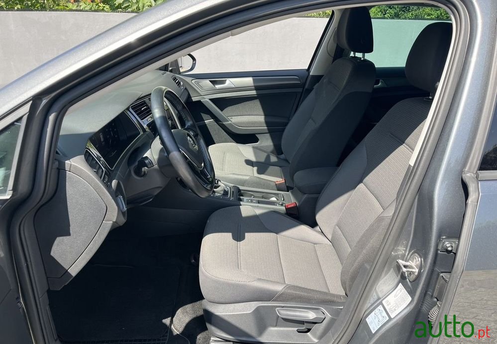 2019' Volkswagen e-Golf Ac/Dc photo #6