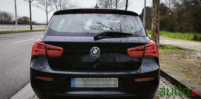 2019' BMW Série 1 D photo #3