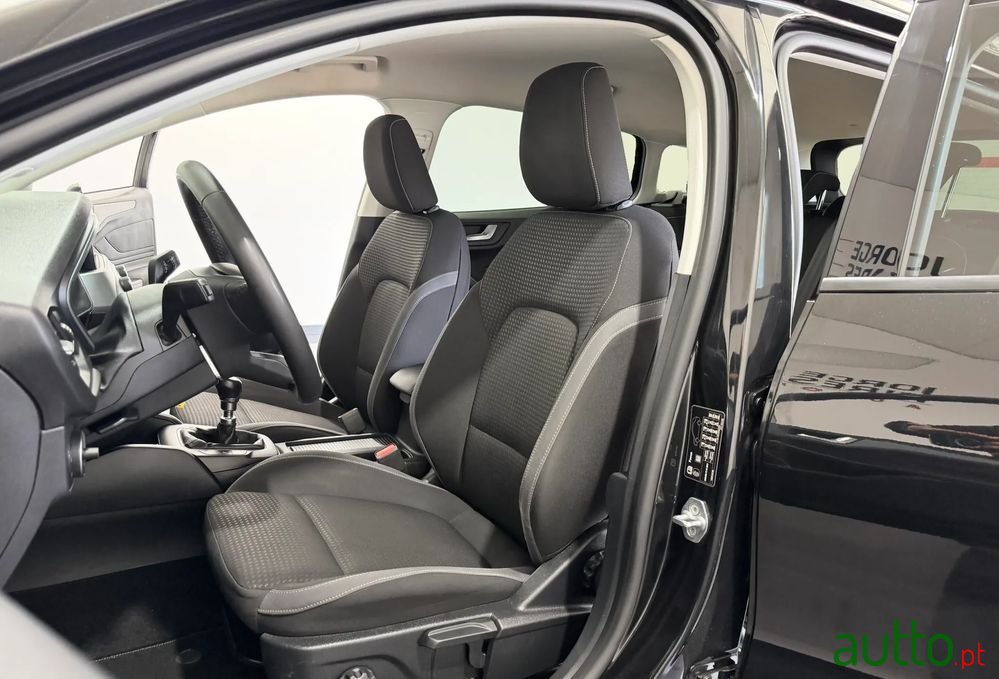 2023' Ford Focus Sw photo #6