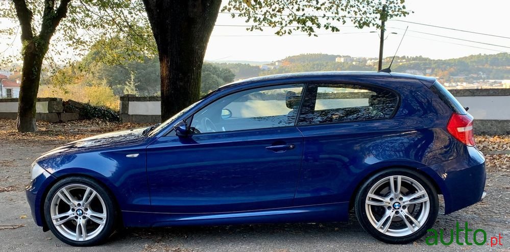 2009' BMW 118 photo #6