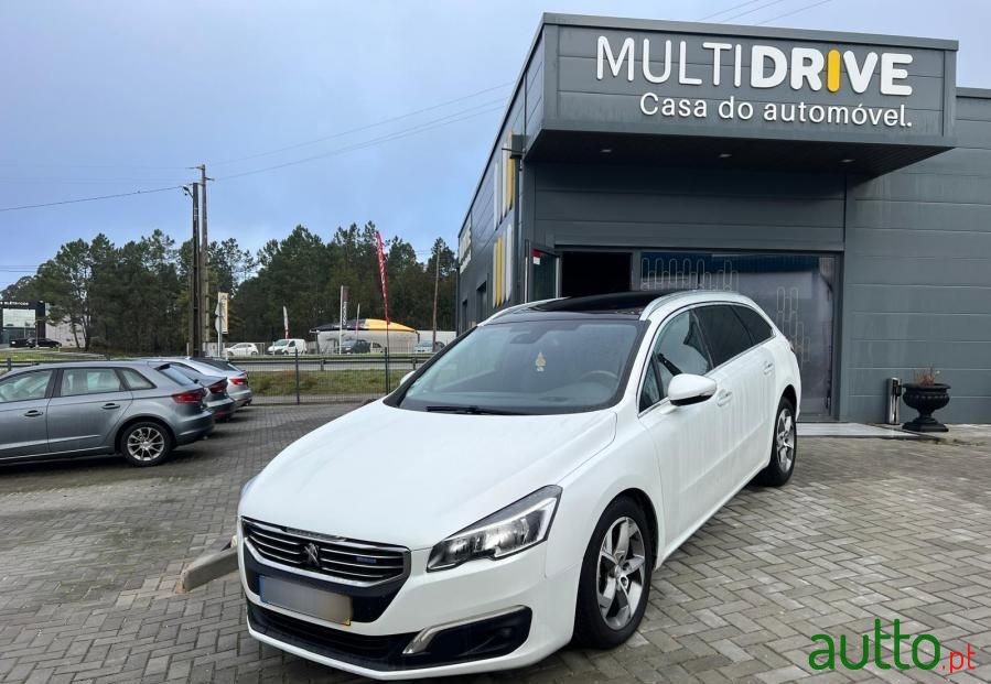 2014' Peugeot 508 2.0 Bluehdi Allure photo #1