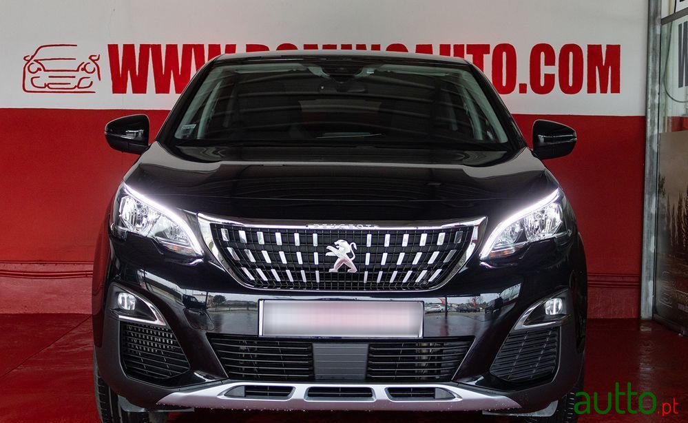 2019' Peugeot 3008 photo #2