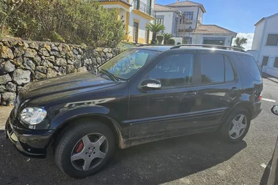 2001' Mercedes-Benz Classe M Standard