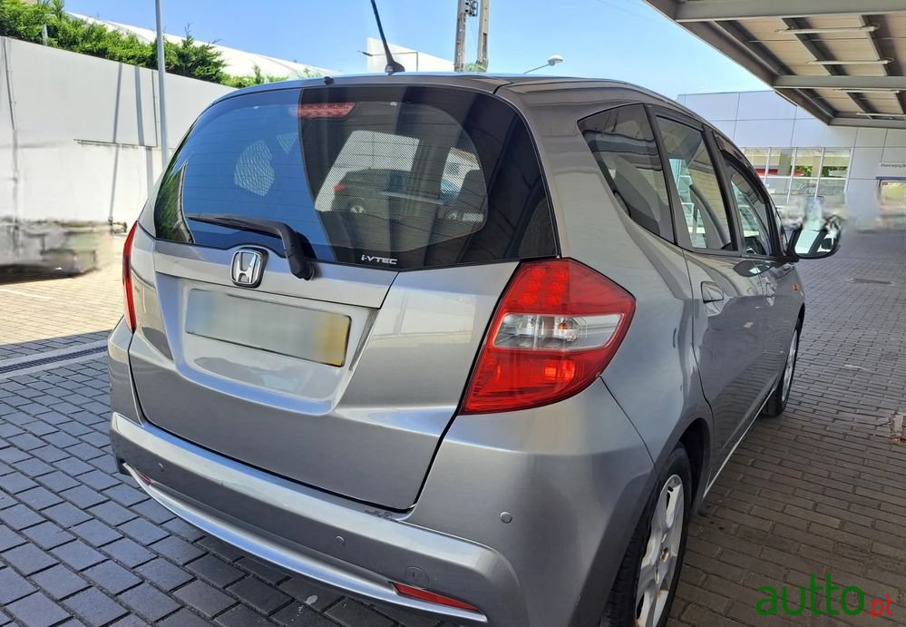 2010' Honda Jazz photo #4