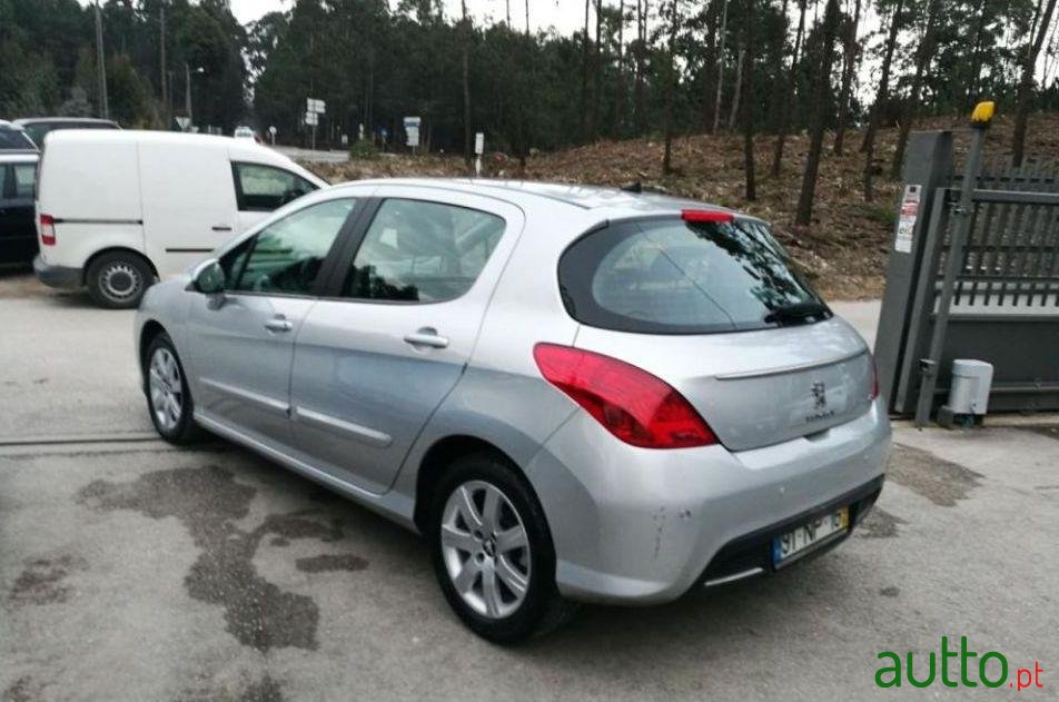 2013' Peugeot 308 1.6 Hdi Sport photo #1